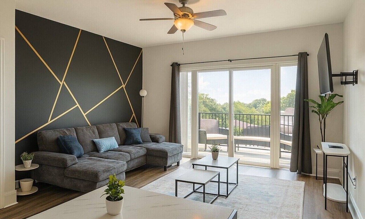 Glen Iris Apartment | Luxury 2BR Condo | Steps from UAB Campus 56