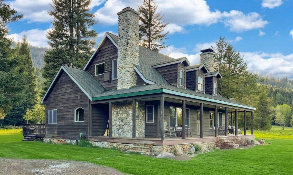 Tamarack Resort Cabin | Luxury Mountain Cabin Retreat on 27 Private Forested Acres