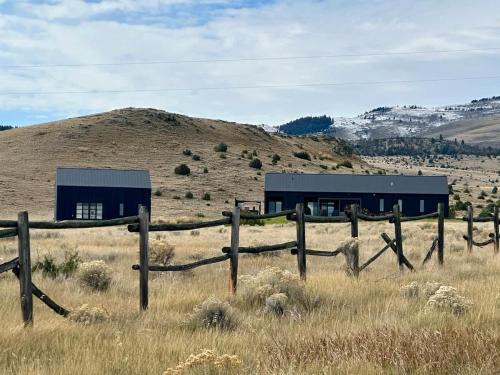 Shining Mountains House | Madison Valley Vista Designer Suite