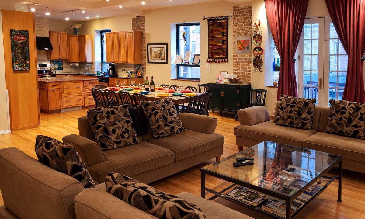River North Apartment | Magic Factory Loft 2West