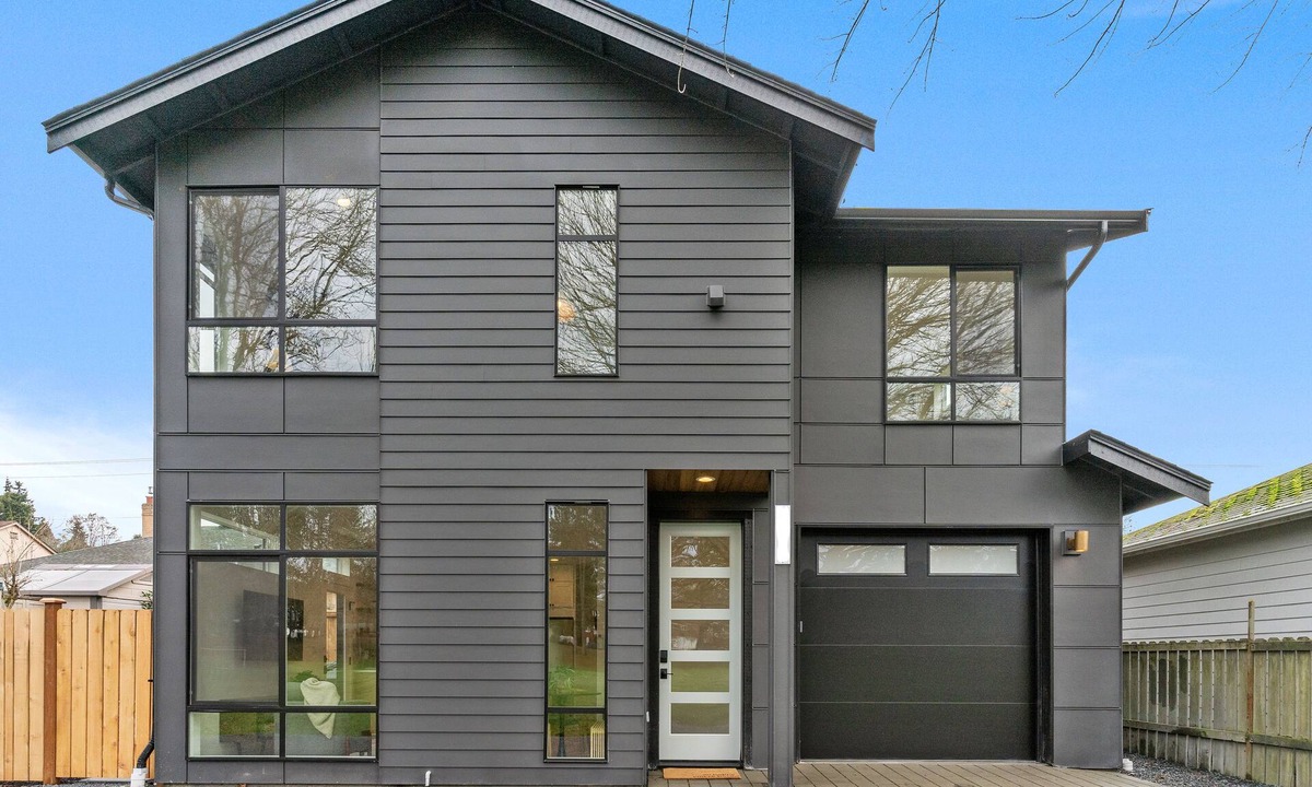 Southeast Magnolia House | Magnolia Village Retreat Walkable 2 Bedroom Home