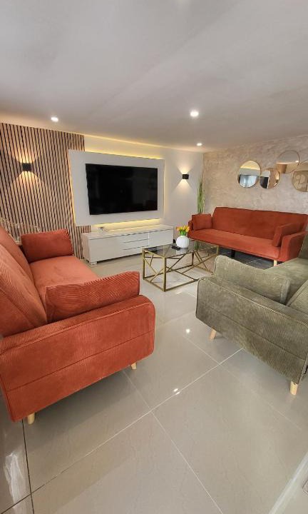 Langres Villa | Maison Design