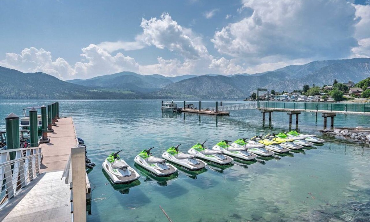 Manson Condo | Majestic Views/Lake Chelan/Pool and Spas!