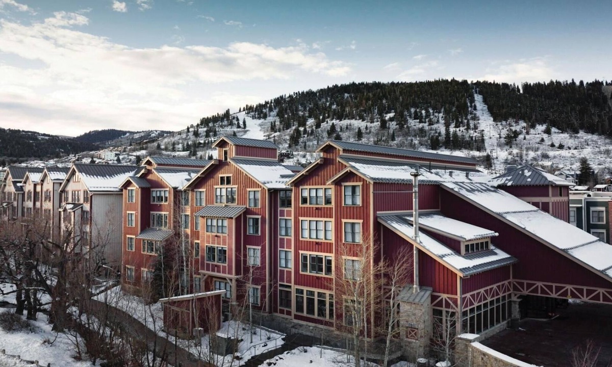 Downtown Park City Resort | Marriott's Summit Watch Studio