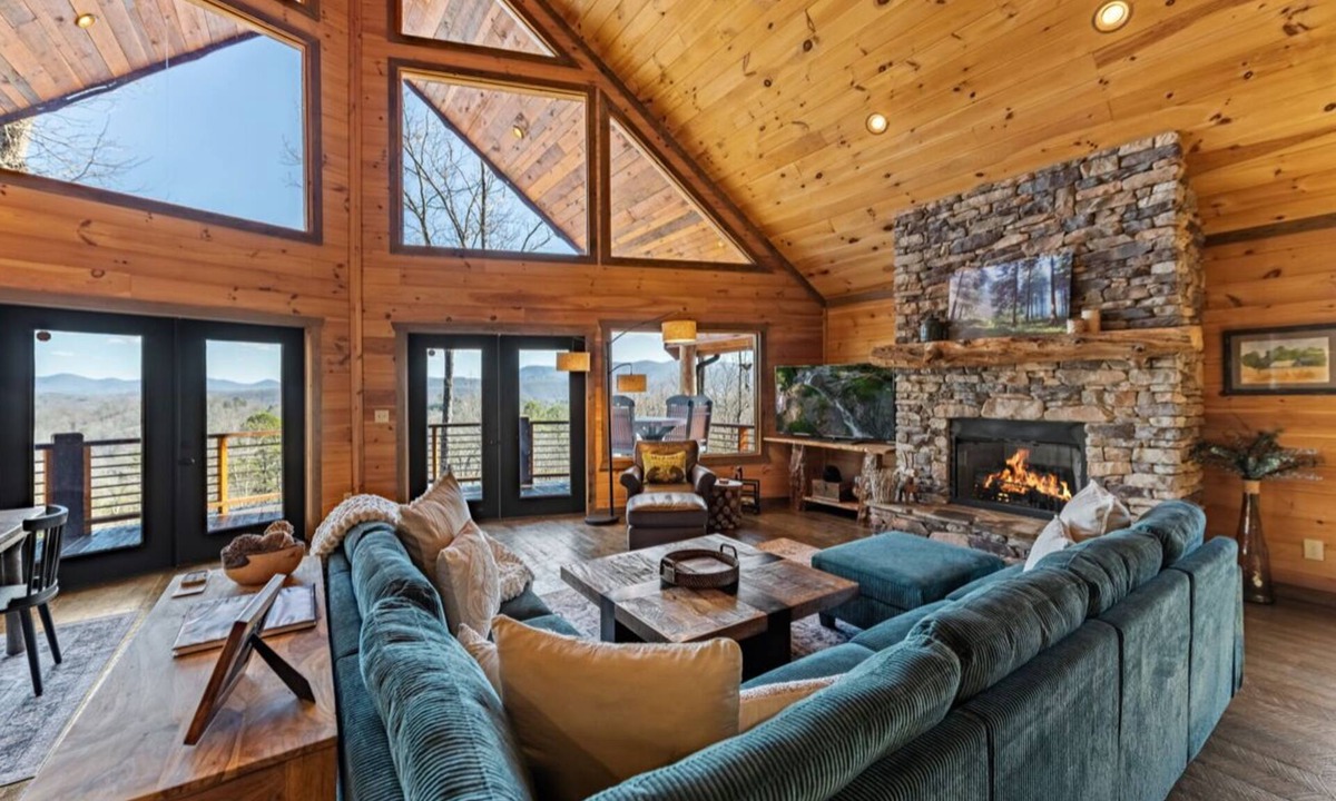 Blue Ridge Cabin | Massive mountain views, new hot tub and garage converted to a cozy TV game space
