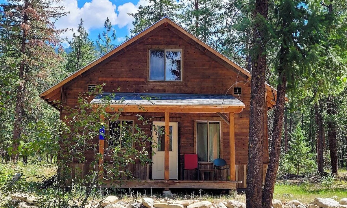 Mazama Cabin | Mazama Trails Kidds Cabin! 200 ft from Ski Trail!