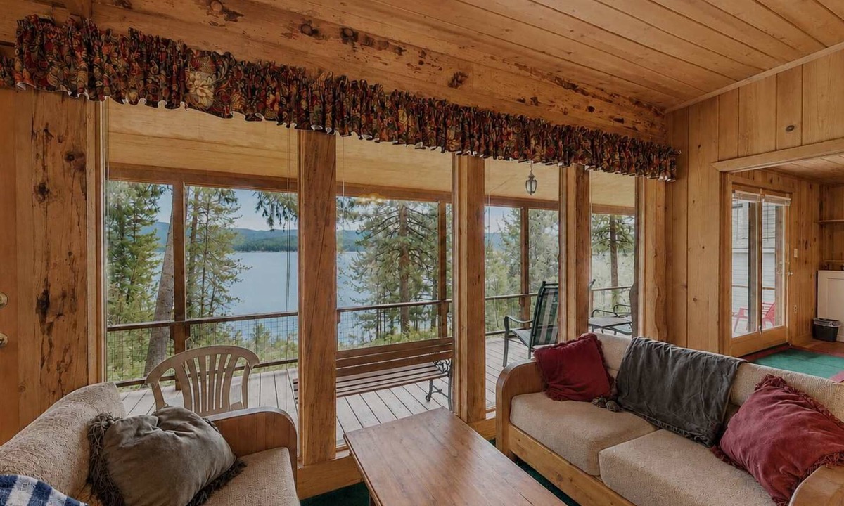McCall Cabin | McCall Lakehouse Private Dock, Beach & Grill