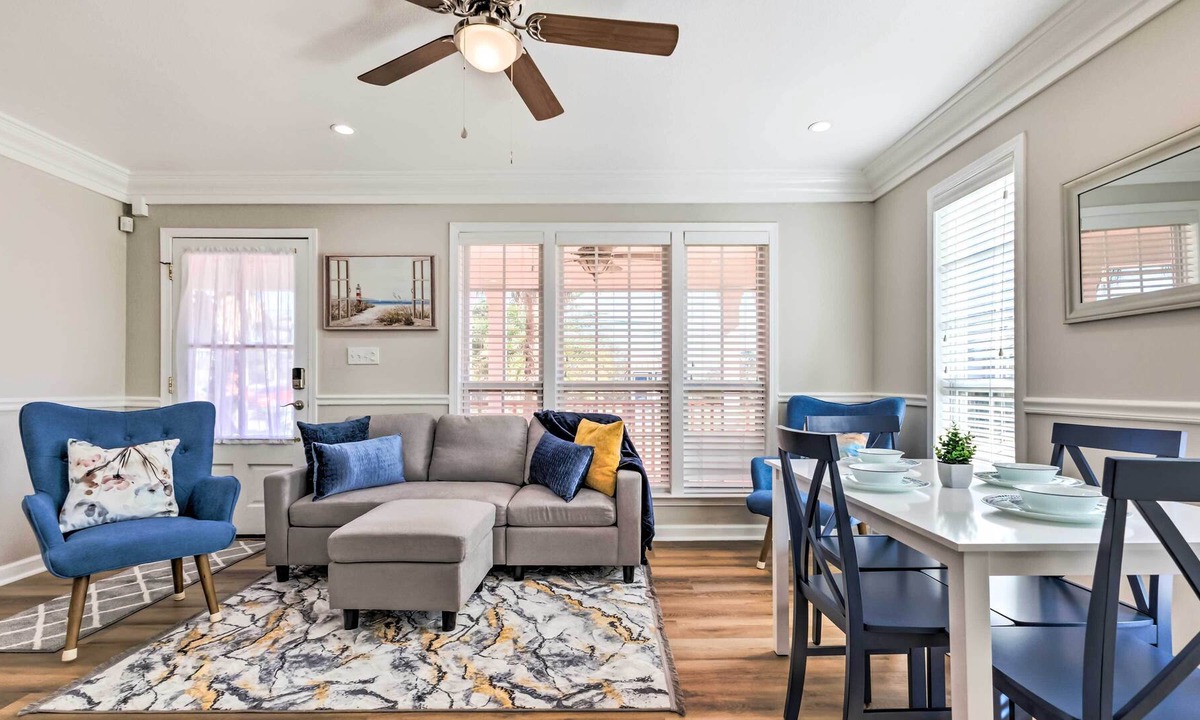 Long Beach House | Mississippi Gulf Coast Vacation Rental!