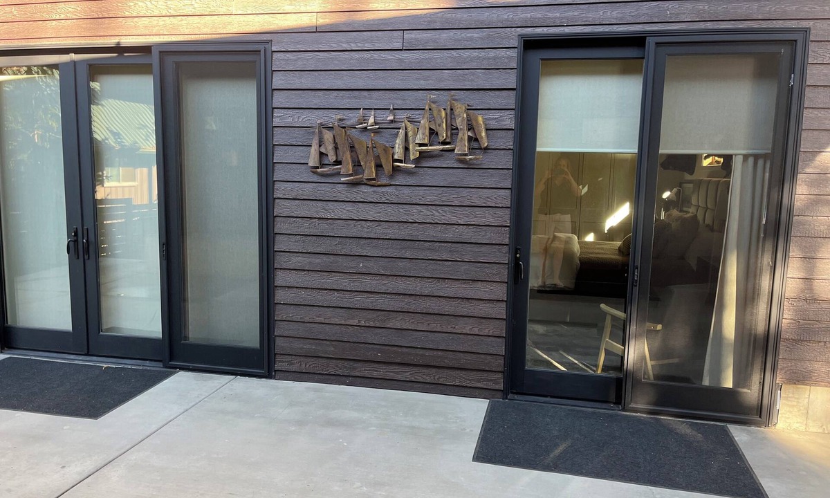 Worley House | Modern Beach House Windy Bay- Coeur d 'Alene Idaho