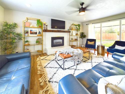 Corvallis House | Modern Boho Retreat