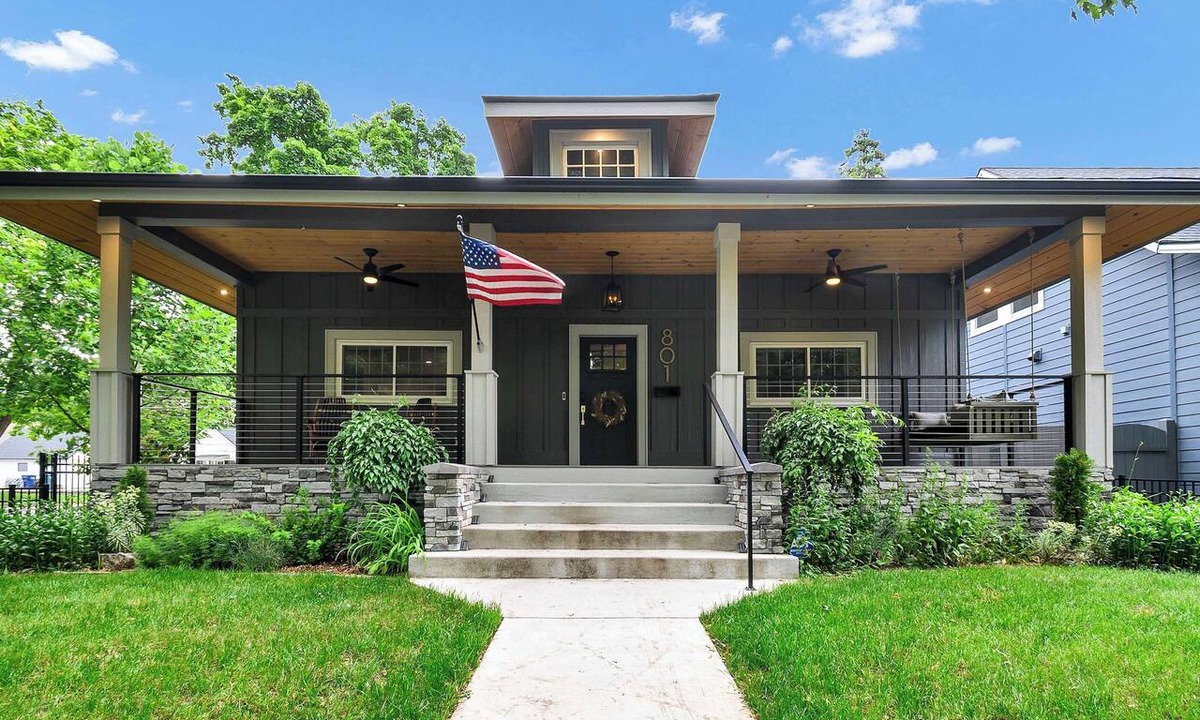 Garden District House | Modern CDA Escape | Hot Tub | Sauna | Minutes to the Lake
