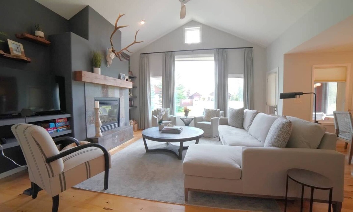 Driggs House | Modern Mountain Family Home on Ski Hill Road, near Grand Targhee