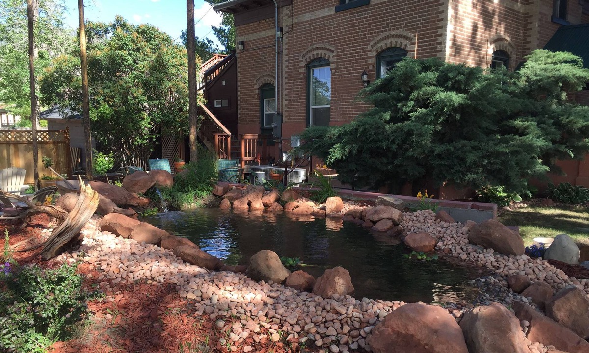 Monroe House | Monroe Inn