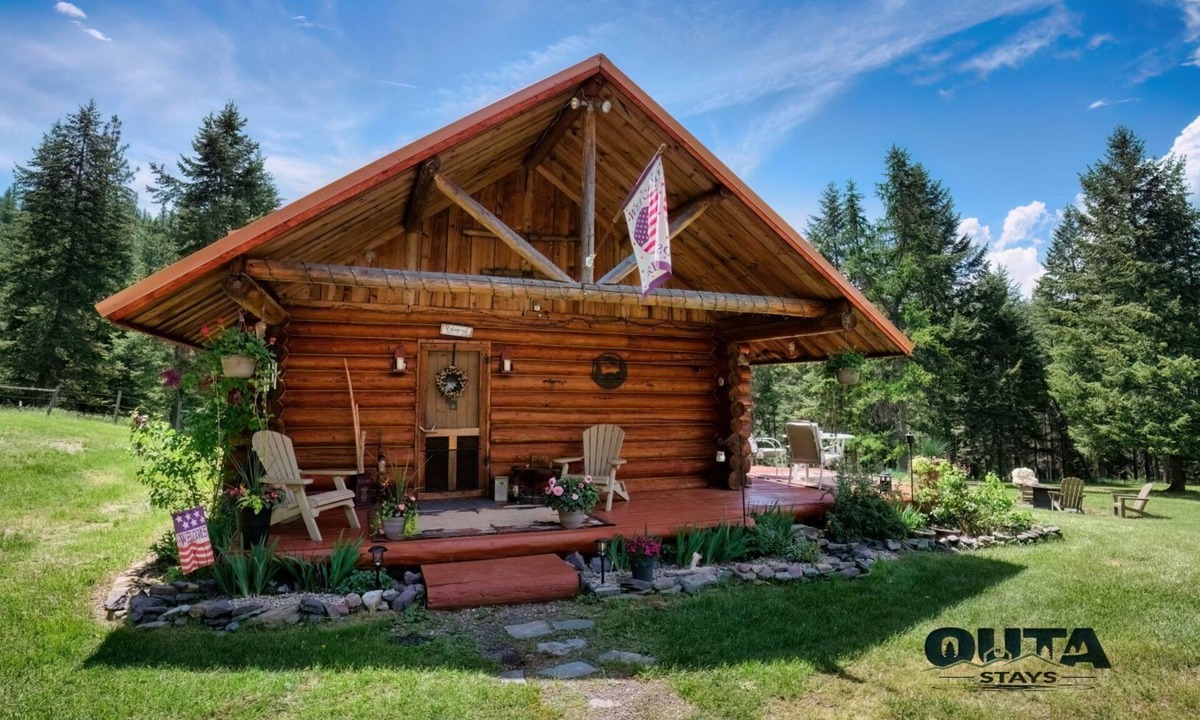 Alberton Cabin | Montana’s Hidden Mile: Forest Trails, River Days, and Star‑Filled Nights