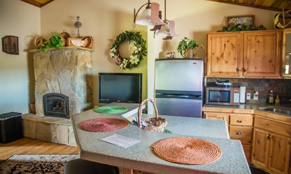 Afton Condo | Mountain Inn #3: 1 BR Condo – Afton WY