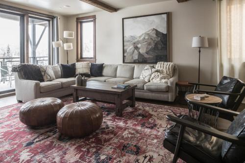 Big Sky House | Mountain Lake Condo - Unit 401B