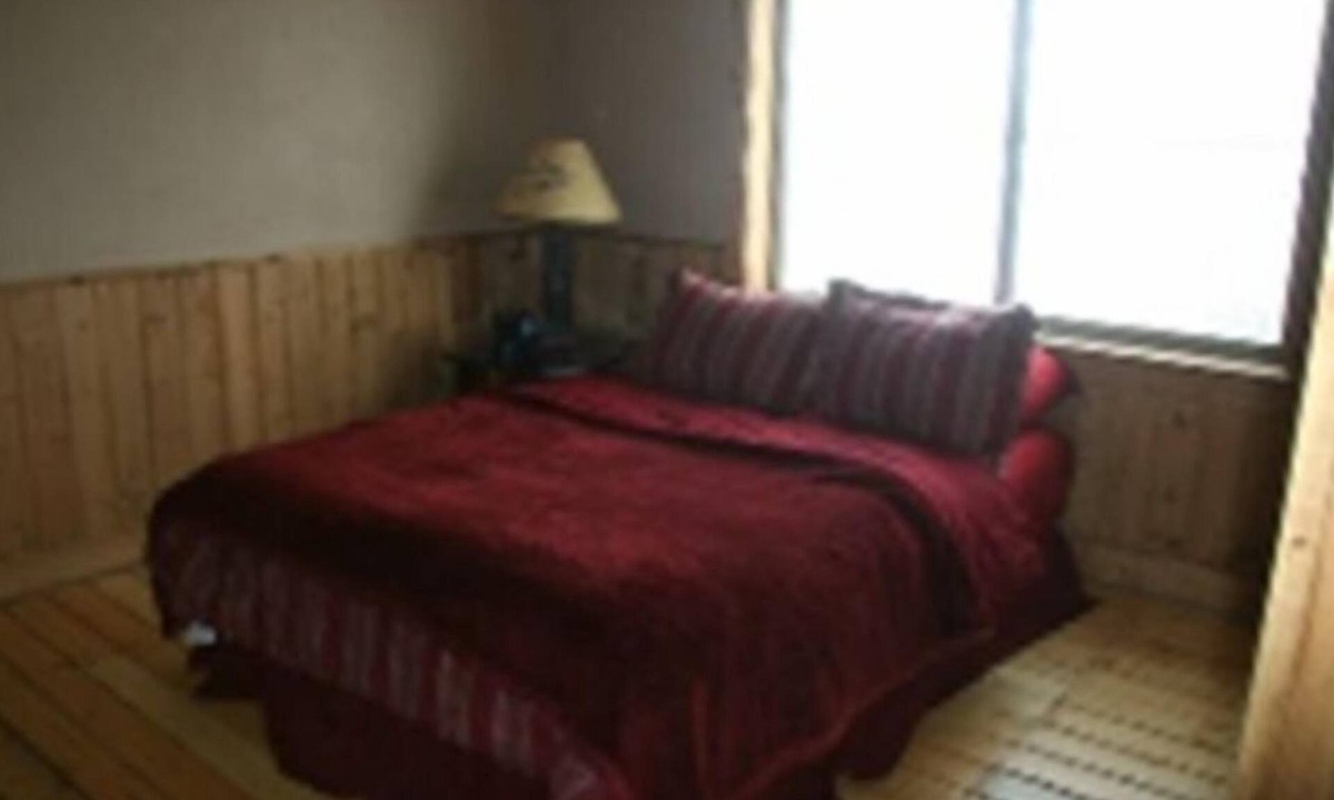 Victor House | Mountain Ski and Summer Rental