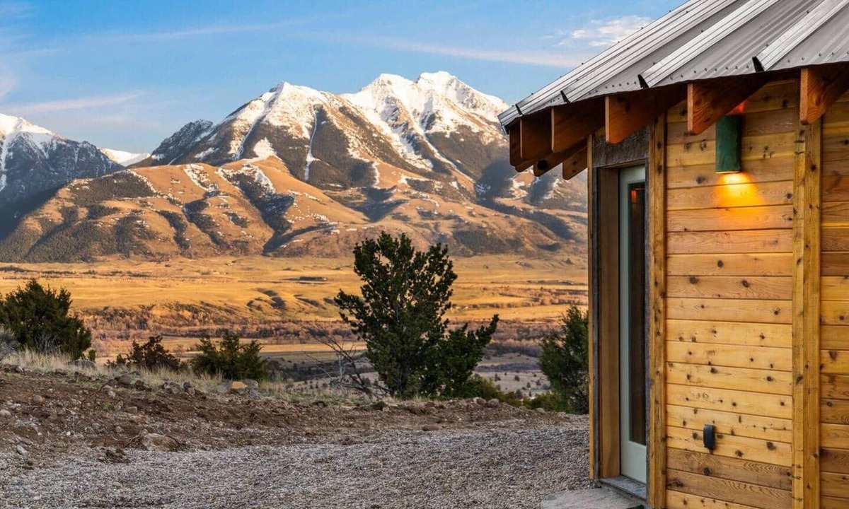 Emigrant House | Mountain Yurt: Luxe Yellowstone Cabin | Condé Nast