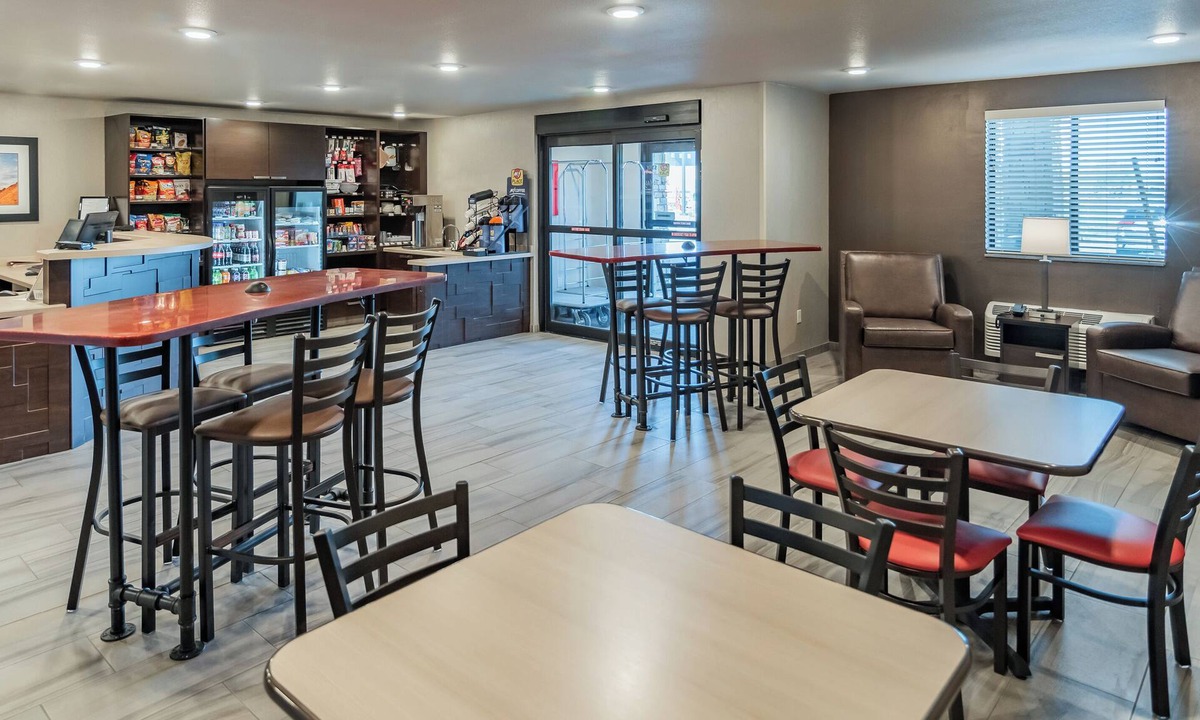 Idaho Falls Hotel | My Place Hotel-Idaho Falls ID