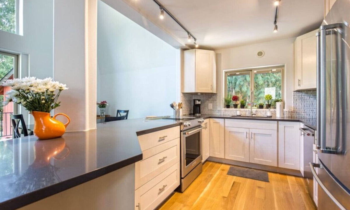 Sequim House | Mystic Grove - Wooded property with on the edge of the Olympic National Forest