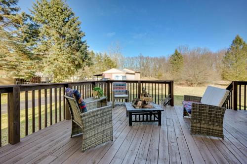 Clio Apartment | Near Frankenmuth: Central Michigan Apt on 3 Acres!