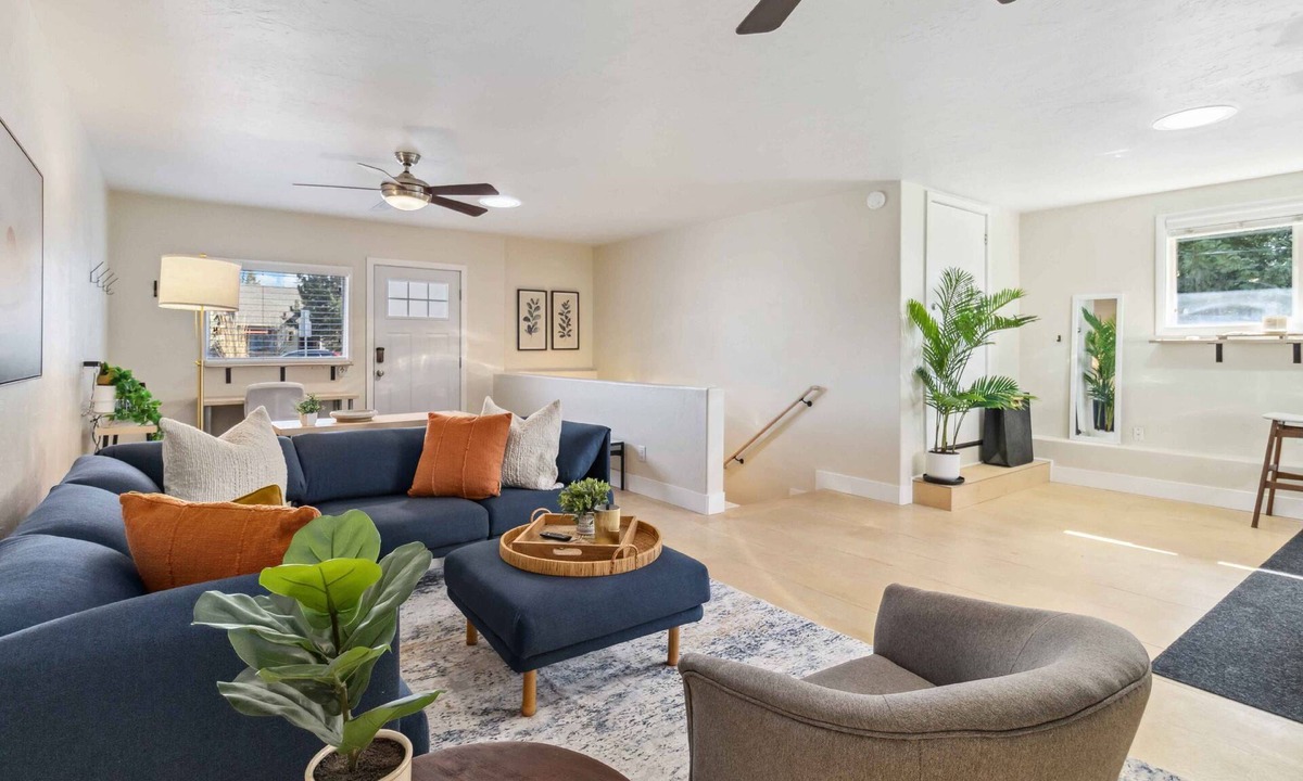 Boise Condo | NEW! Euro-Chic Urban Getaway | Light & Bright Space w/Modern Kitchen & Bathroom | Walk to Downtown!
