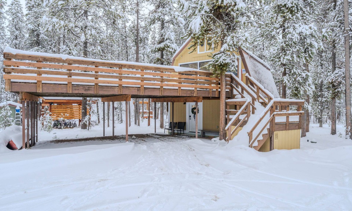 Island Park Cabin | NEW Island Park Cabin w/Trail Access & TRL Parking. 20 min to West Yellowstone