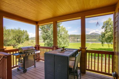 Newport House | Newport Riverfront Home w/Deck + Fire Pit!