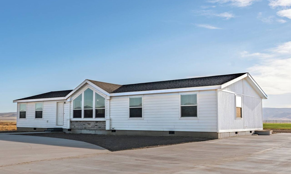 Cassia County House | Nice 3-bedroom house ,1 King 3 Queens and 2 Full Bath, with AC in Oakley