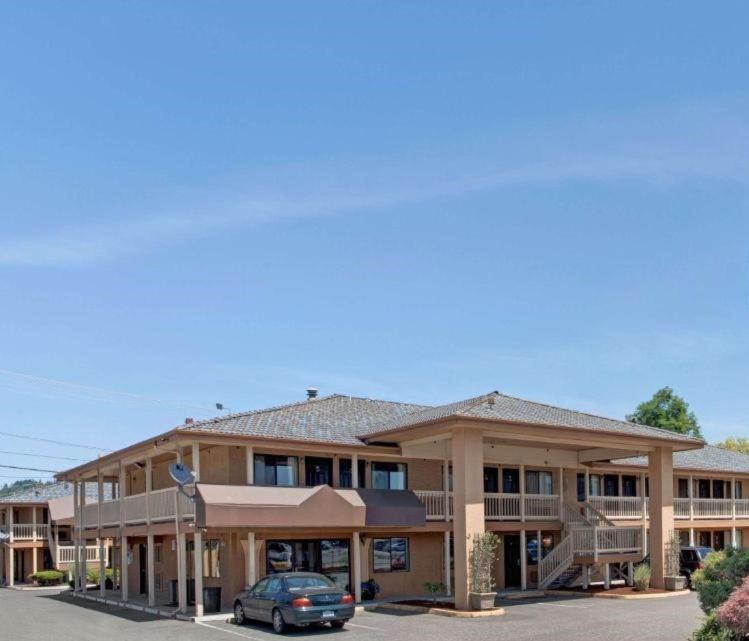 Niwas Inn | Fife