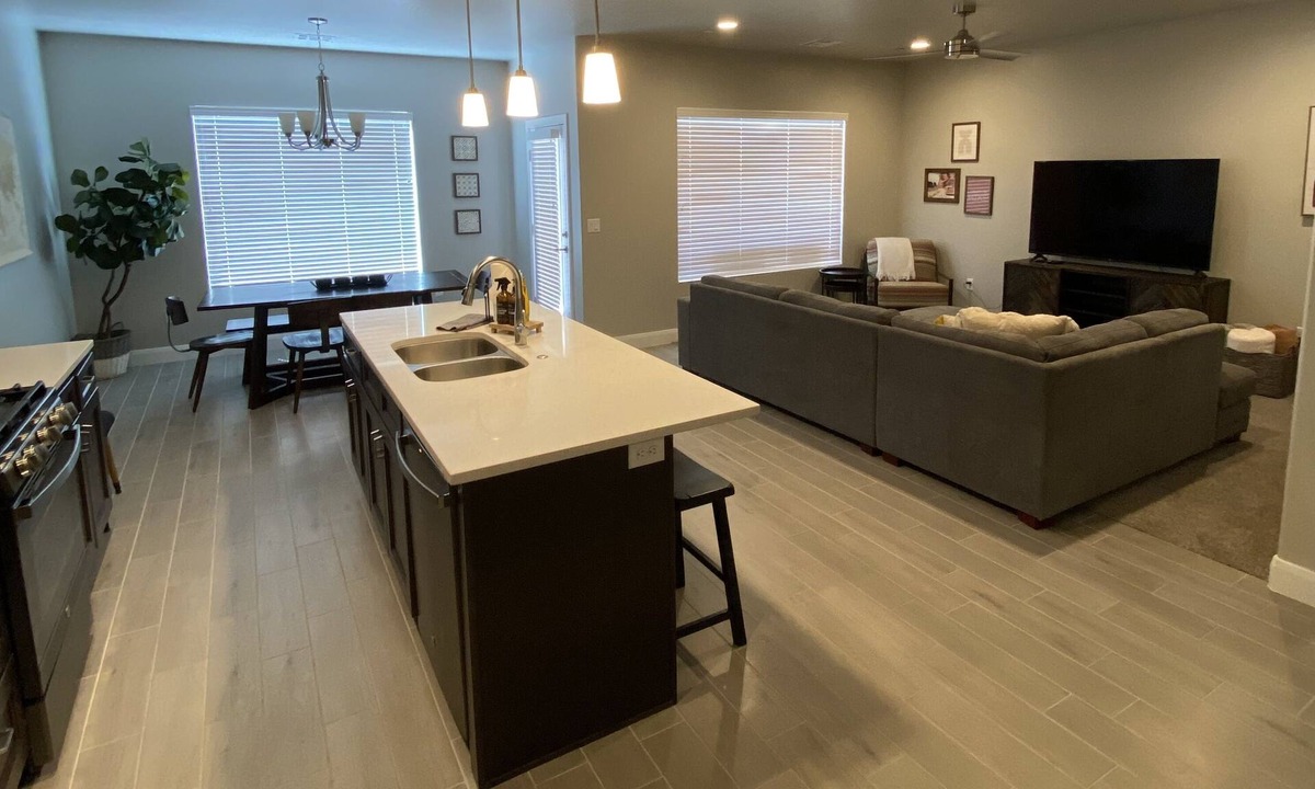 Hurricane House | No cleaning fee! Zion Village Resort, near Zion National Park