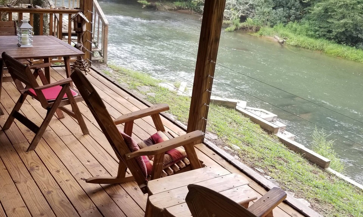Murphy House | " Nottely River Retreat"