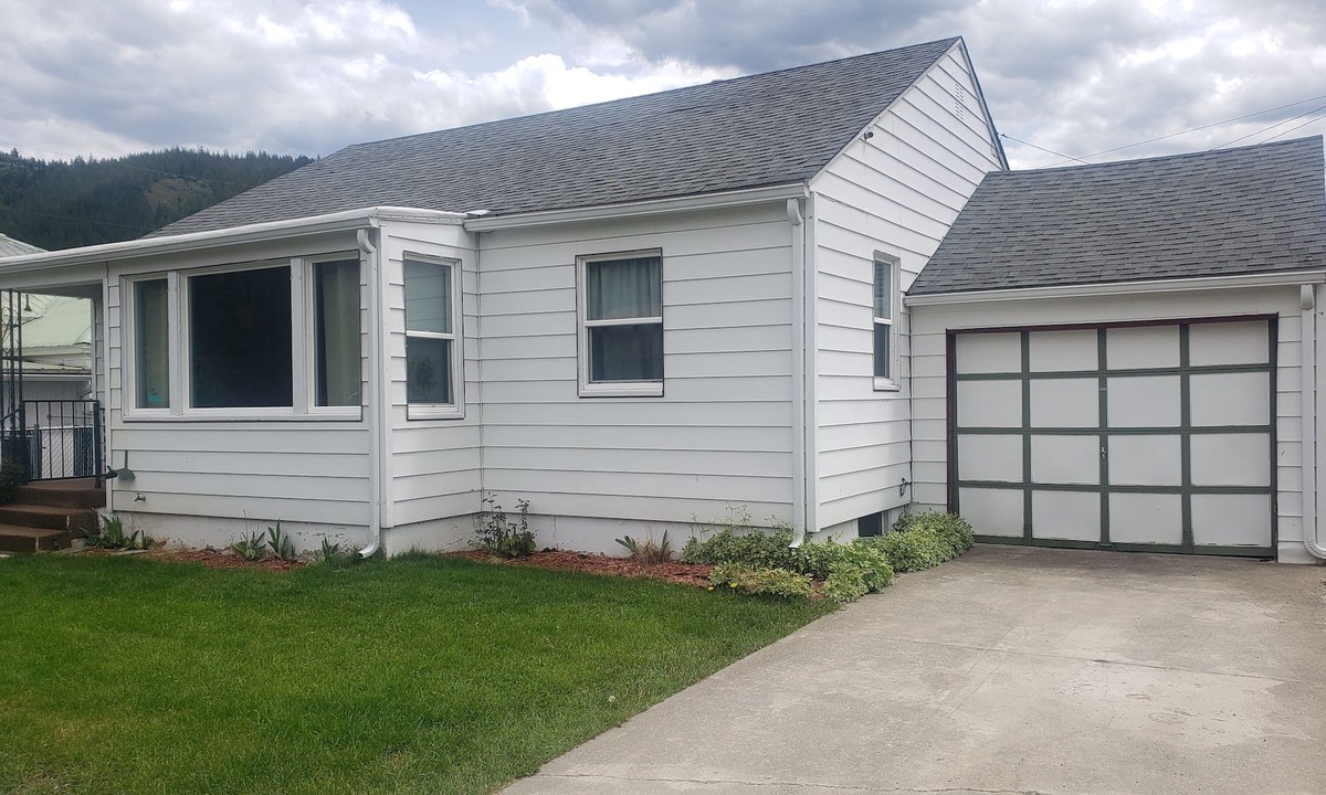 Kellogg Cottage | Original Kellogg Home!