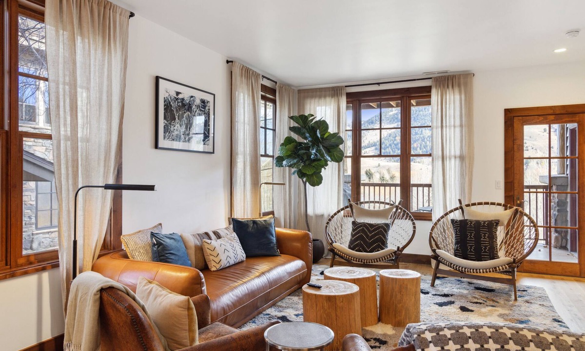 Jackson Condo | Outpost: Grand View 301 - Renovated Condo w/AC