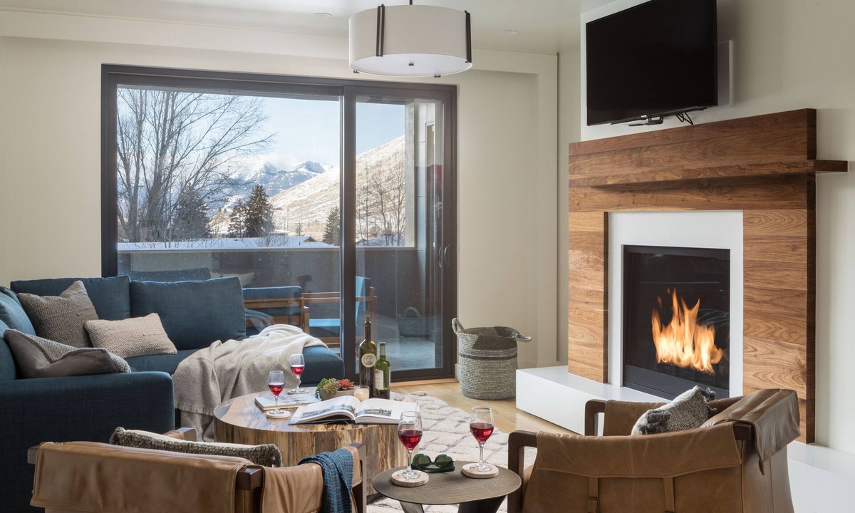Jackson Condo | Outpost: One Town Hill 307 - Base of Snow King Mtn