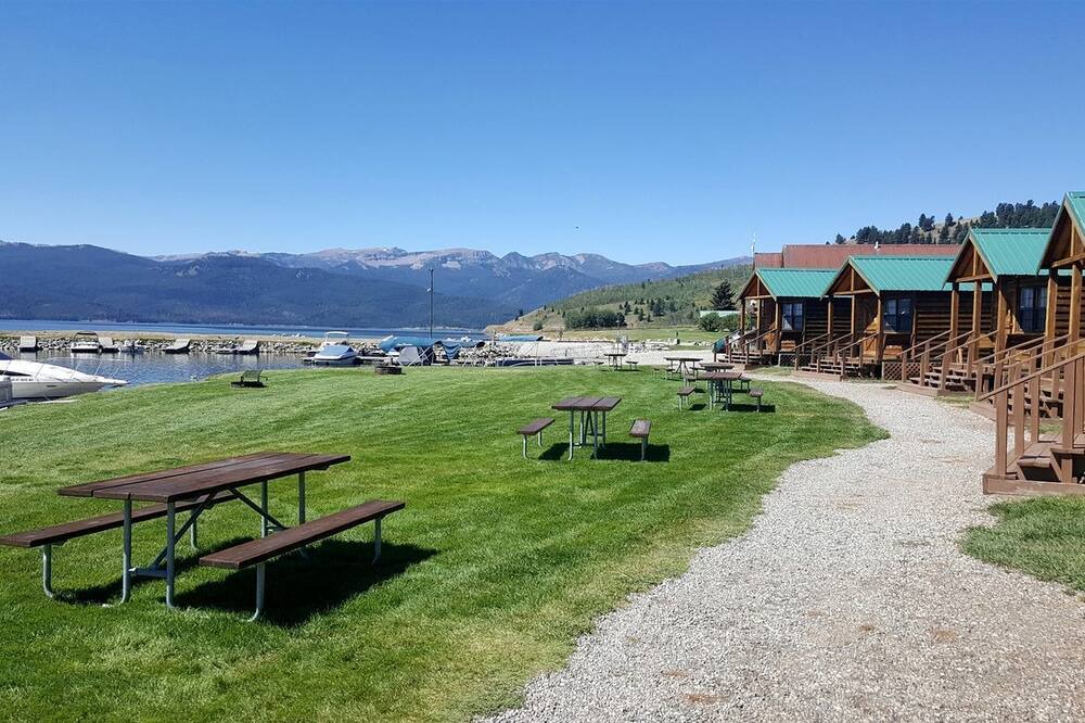 West Yellowstone Cabin | Outstanding Lakefront Cabin with Fire Pit near West Yellowstone, Montana