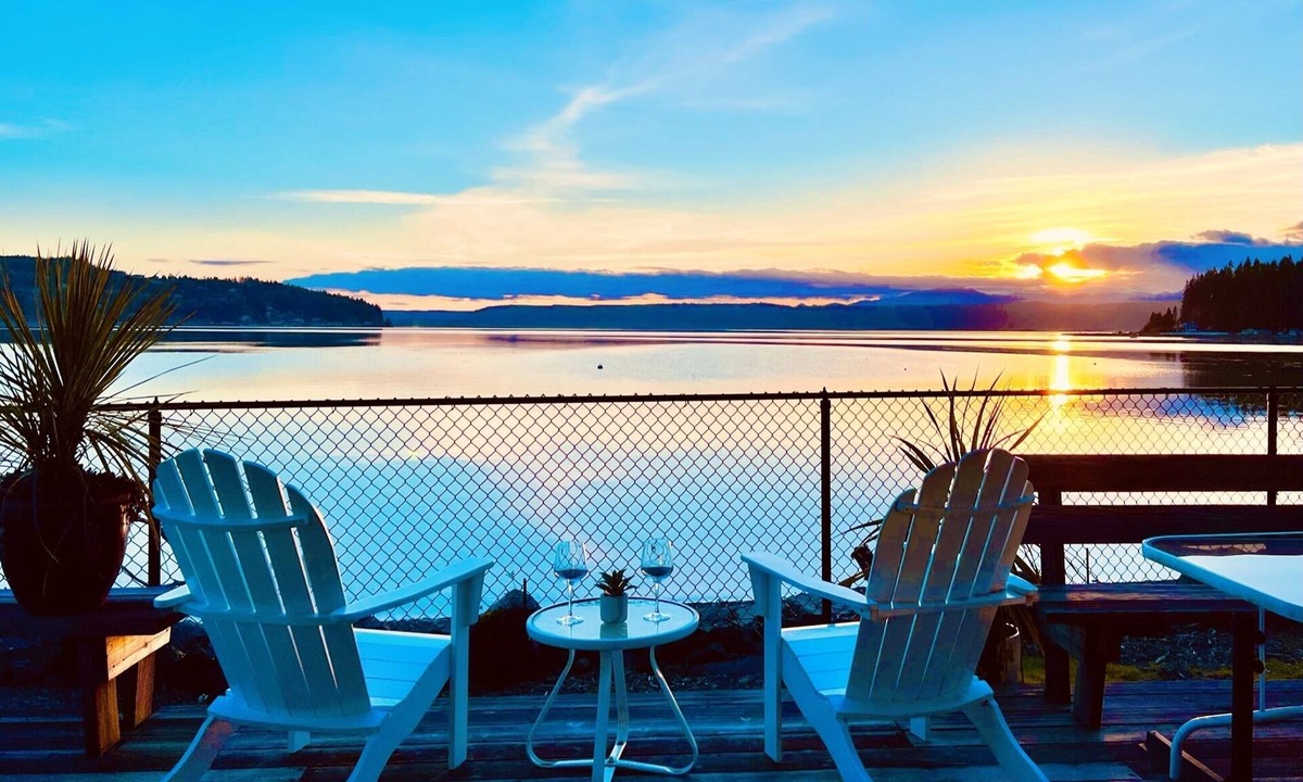 Mason County House | Oyster Paradise Beach House in Tahuya, Hood Canal