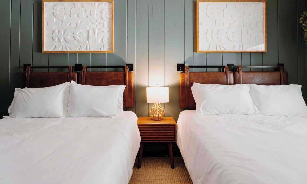 Packwood Hotel | Packwood | Grove Room at The Peak
