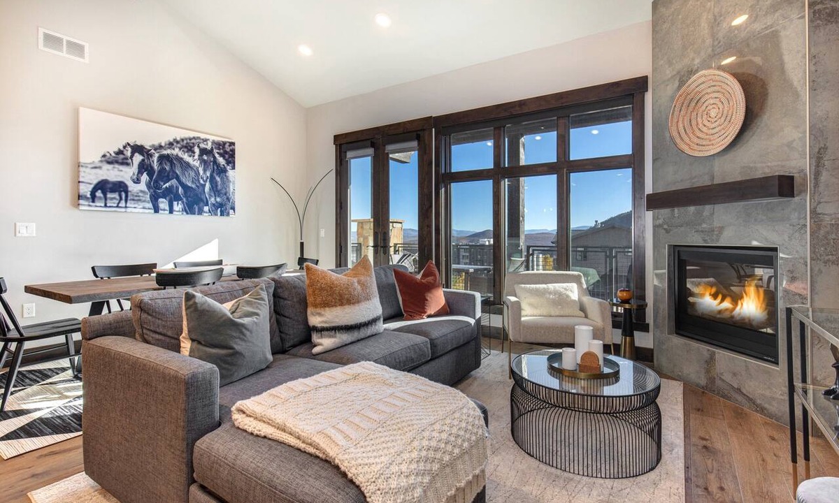 Park City Condo | Park City Blackstone 3L: Cozy 2BR condo in Canyons Village, sleeps 8 with mountain views.