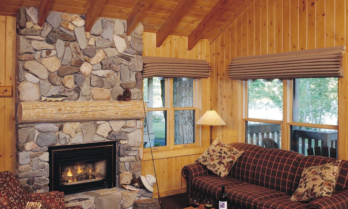 Winthrop House | Patterson Lake Cabin - 1 Queen/1 Queen Murphy/1 Twin