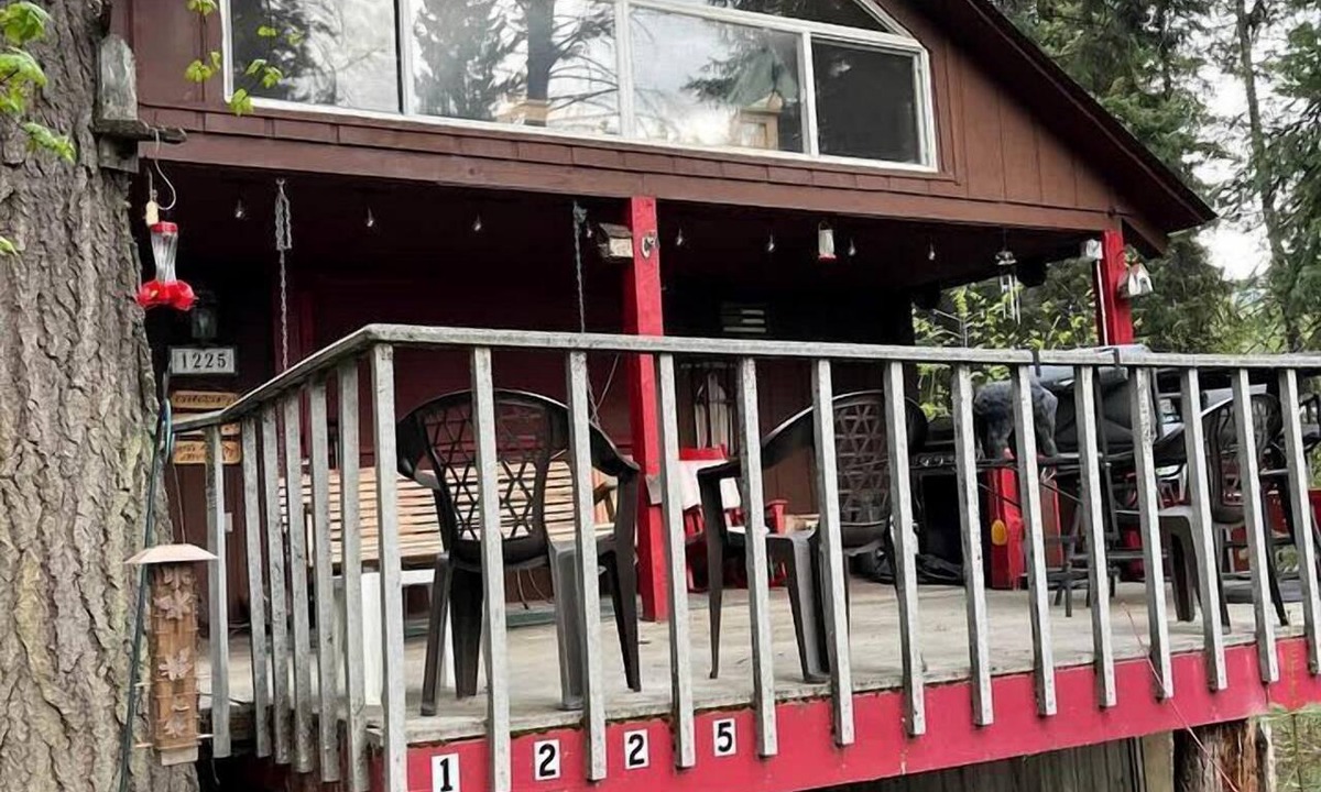 Cascade Cabin | Peaceful Creekside Cabin with Fire Pit & Scenic Deck in Cascade, Idaho