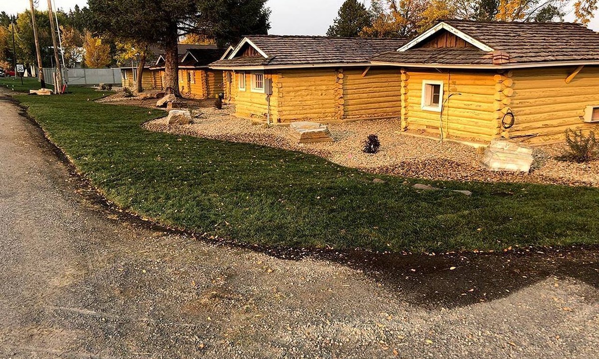 Ashton Cabin | Peaceful Log Cabin near Jackson Hole for an Amazing Outdoor Escape in Ashton, Idaho