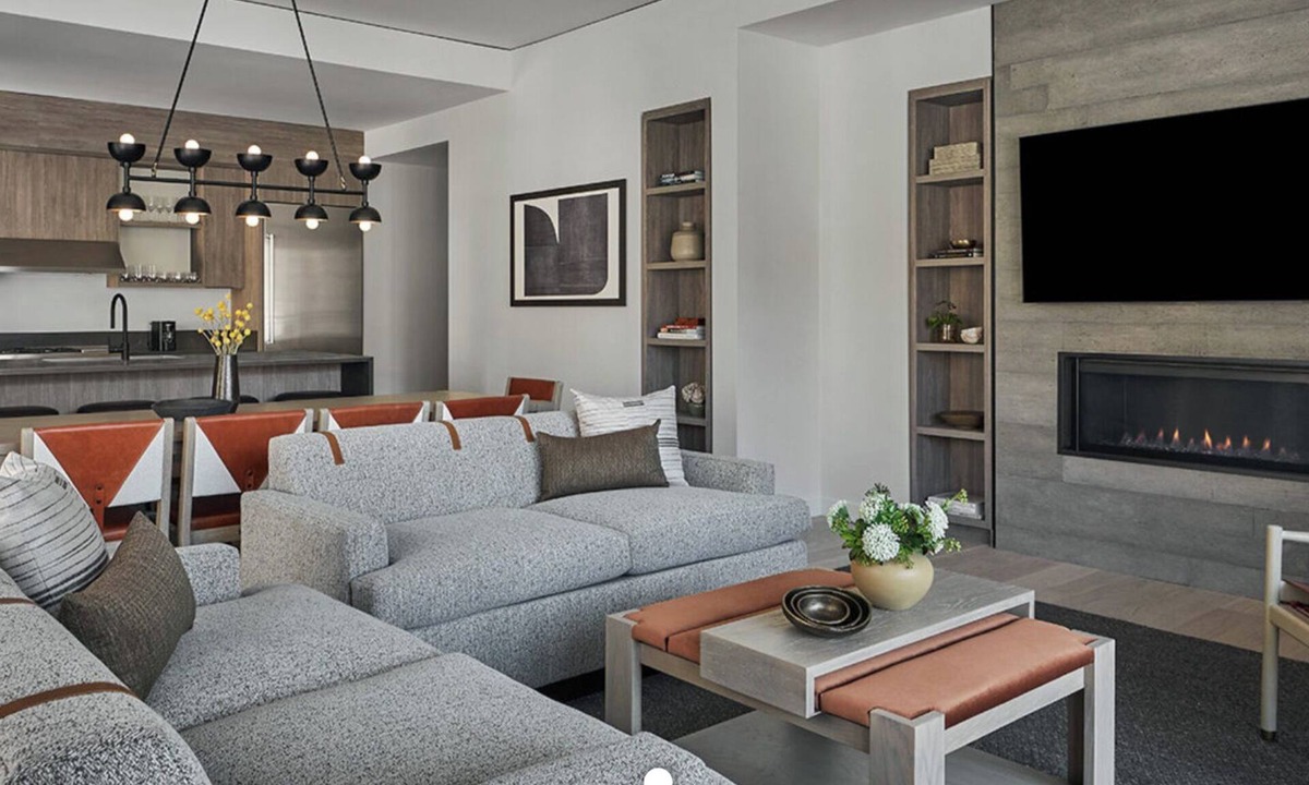 Park City Resort | Pendry Residence~New Onsite Gondola ~SKI-IN SKI-OUT~ROOF TOP POOL~2 Kings~3 Bath
