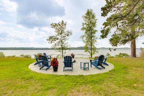 Cushing House | Pet-Friendly Cushing Home w/Dock & Fire Pit