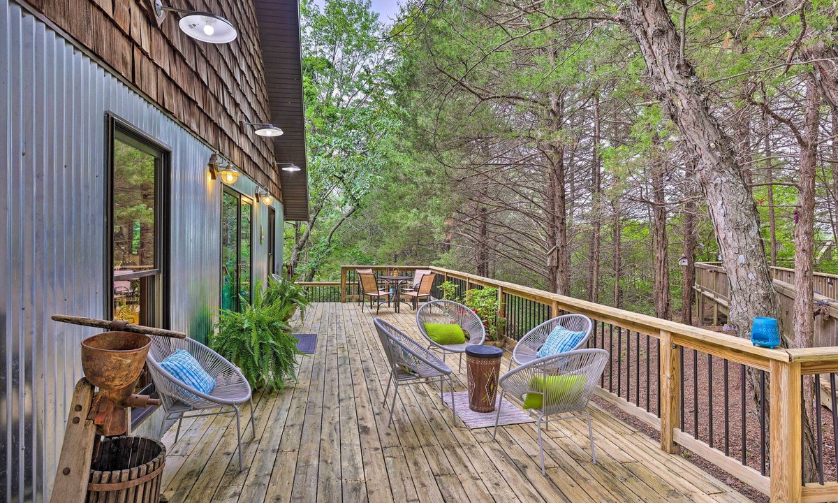 Fremont County Cottage | Pet-friendly Outdoor Paradise w/Grill, Decks