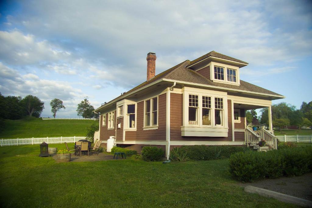Port Gamble House | Port Gamble Guest Houses - Guest House 2