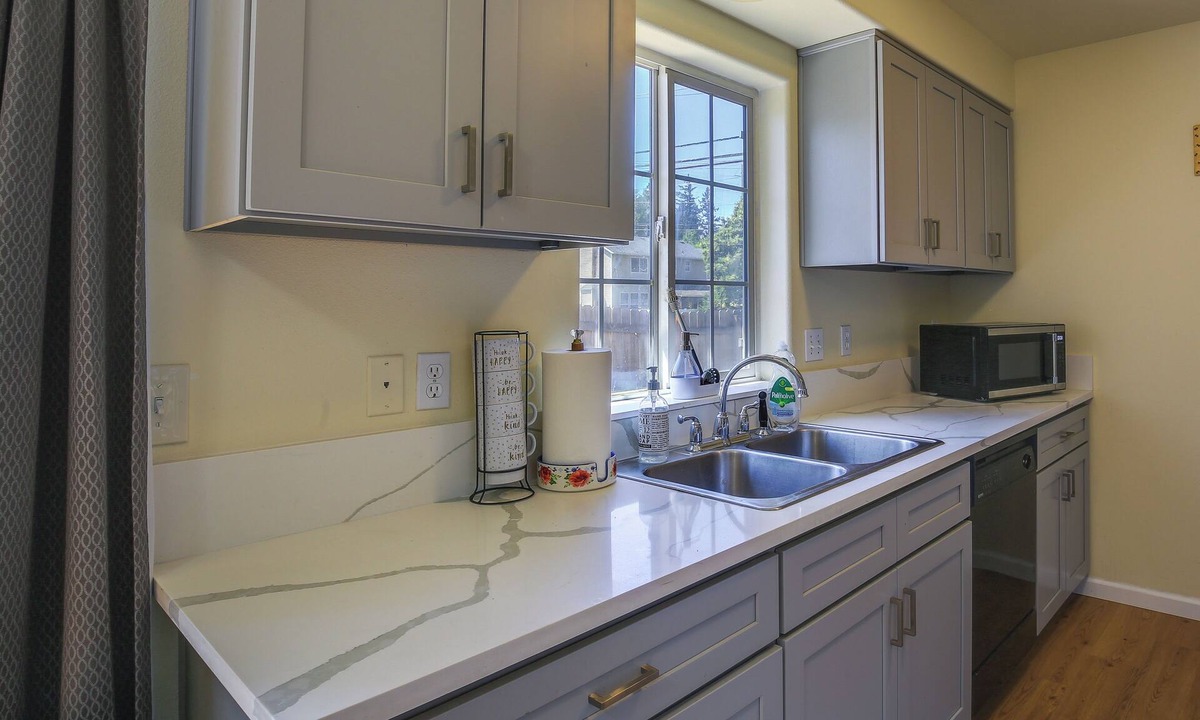 Gresham House | Portland Vacation Rental w/Fireplace - Near Parks