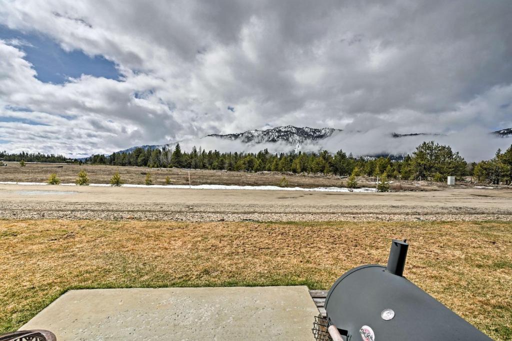 Donnelly House | Prime Snowy Retreat Mins to Tamarack & McCall!