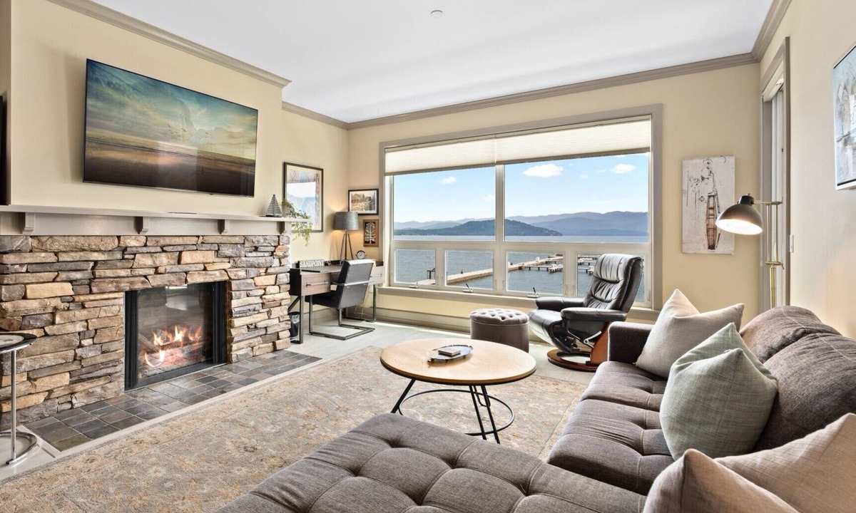 Sandpoint Condo | Private Community Living - Seasons at Sandpoint