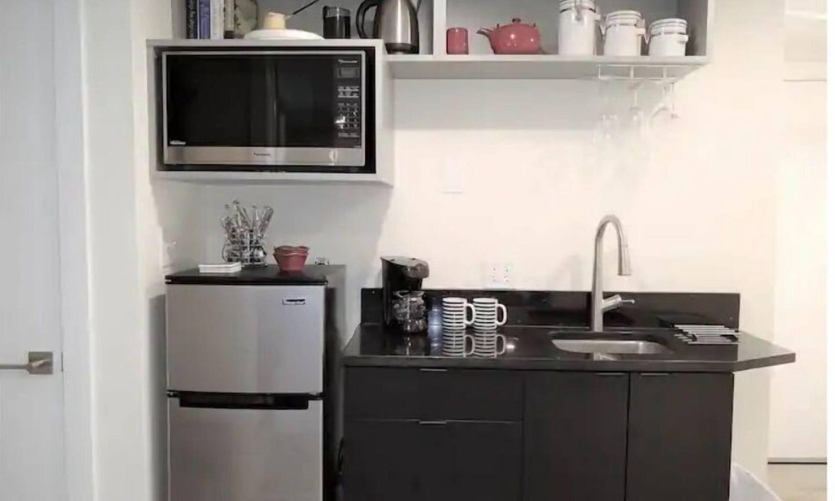 Mount Olympus House | Private Floor with a View. Hosted By Realtor